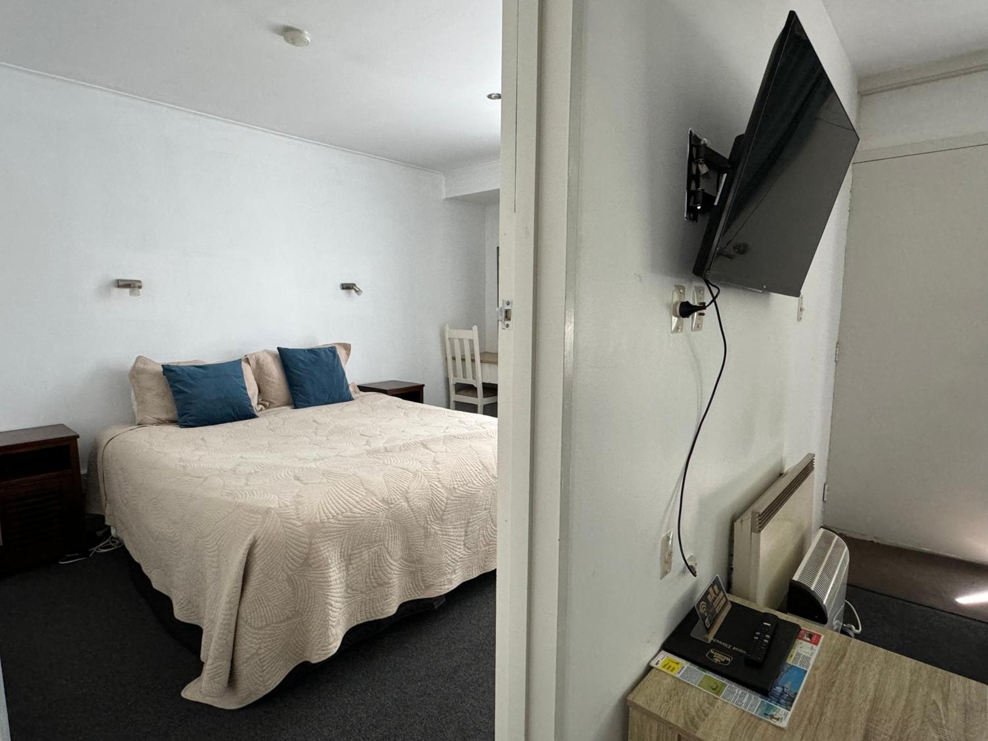 Diplomat Motel Крайстчёрч Экстерьер фото